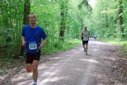 Volkslauf_2010_F_10_u__16km_(157).JPG