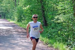 Volkslauf_2010_F_10_u__16km_(49).JPG